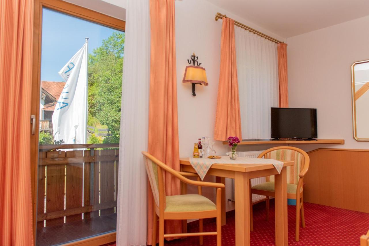 Restaurant Frühlingsgarten 3*